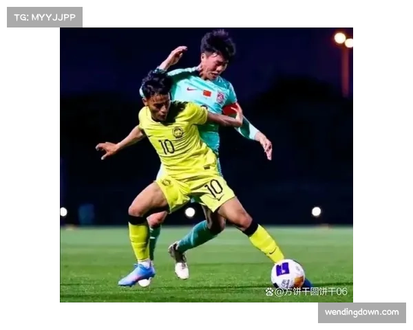 重庆铜梁龙陈纯新补射建功 年轻球员展现成长潜力